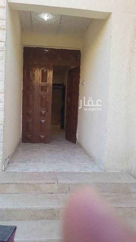 1736088 دورين للايجار دور ارضي وعلوي نظيف جدا قريب الخدمات والمدارس حي هادي ومتكامل الخدمات
دور ارضي ودورعلوي مكيفات ومطبخ راكب