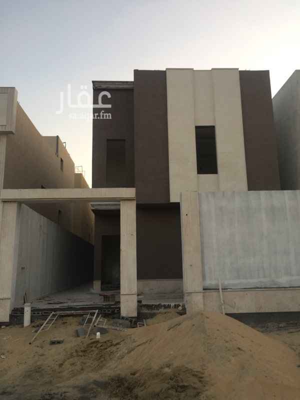 1689475 فيلا دبلوكس تشطيب راقي
الواجهه : شرقيه
مدخل سياره - حوش
الدور الاول ( مجلس رجال - مجلس نساء - مقلط - مطبخ - صاله )
الدور التاني ( ٤ غرف نوم - صاله )
الملحق ( غرفه خادمه - دوره مياه)