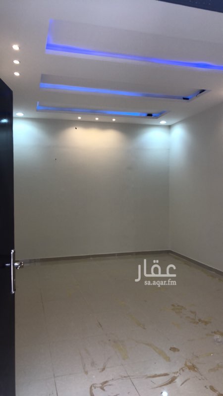1270192 غرفه مساحة 6/4 مكيف اسبيلت راكب+ مطبخ راكب + دورة مياه شامل الكهرباء والموية