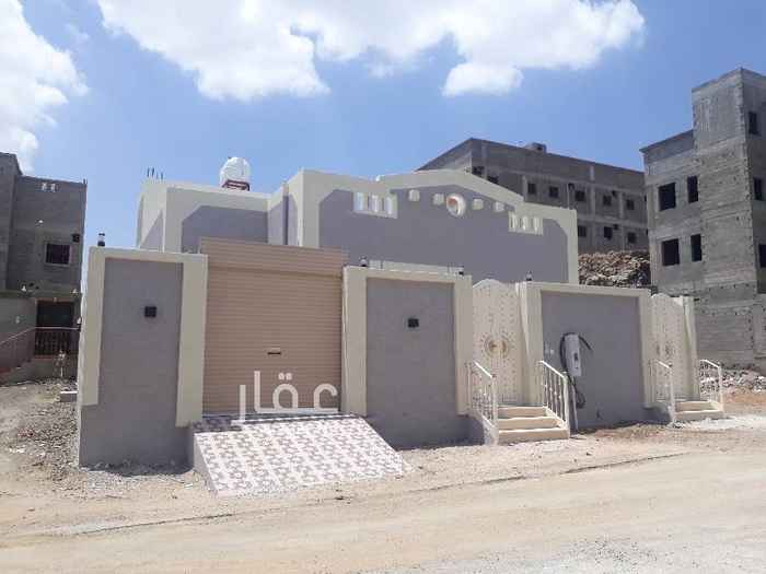 1512206 للبيع دور جاهز بمدينه سلطان المحاله
٦غرف وصاله و٤ دورات مياه ومطبخ ومستودع
مساحه الارض ٤٥٠ م