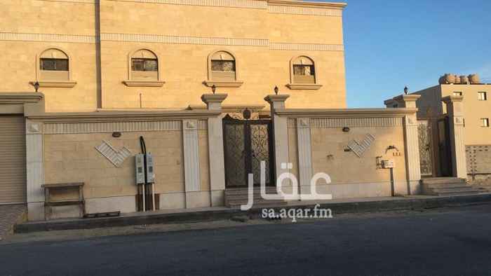 1330746 دور للإيجار قسم خاص للرجال مجلس + مقلط + حمام + مغاسل لليد
القسم الداخلي صاله + ٣ غرف + حمام + مطبخ
حوش وسيع + كراج للسيارة