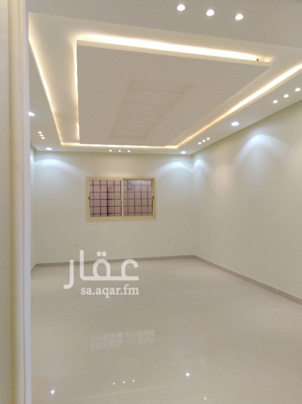 فيلا للبيع فى شارع المجد ، حي ظهرة لبن ، الرياض صورة 2
