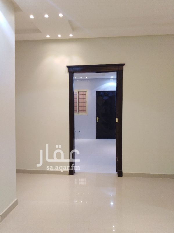 فيلا للبيع فى شارع المجد ، حي ظهرة لبن ، الرياض صورة 9