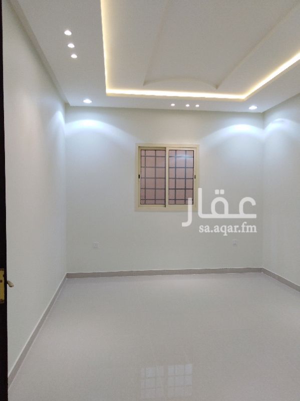 فيلا للبيع فى شارع المجد ، حي ظهرة لبن ، الرياض صورة 4