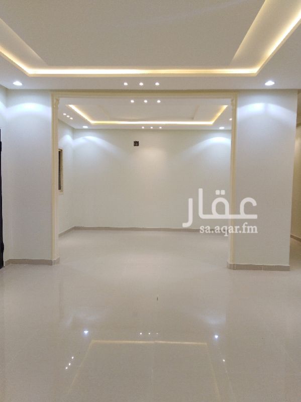 فيلا للبيع فى شارع المجد ، حي ظهرة لبن ، الرياض صورة 7