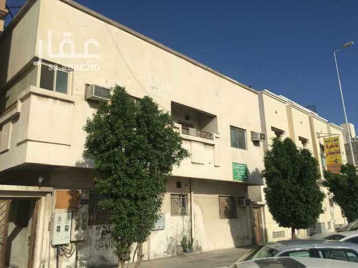 1508560 للبيع دور وشقتين ف الثقبه شارع الجزاير مع الهاي وي عمر ٣٠سنه تقريبا الدخل سنوي٧٢الف ريال مطلوب مليون ٢٠٠ للمفاهمه الرجاء الاتصال علي الرقم 0507388462