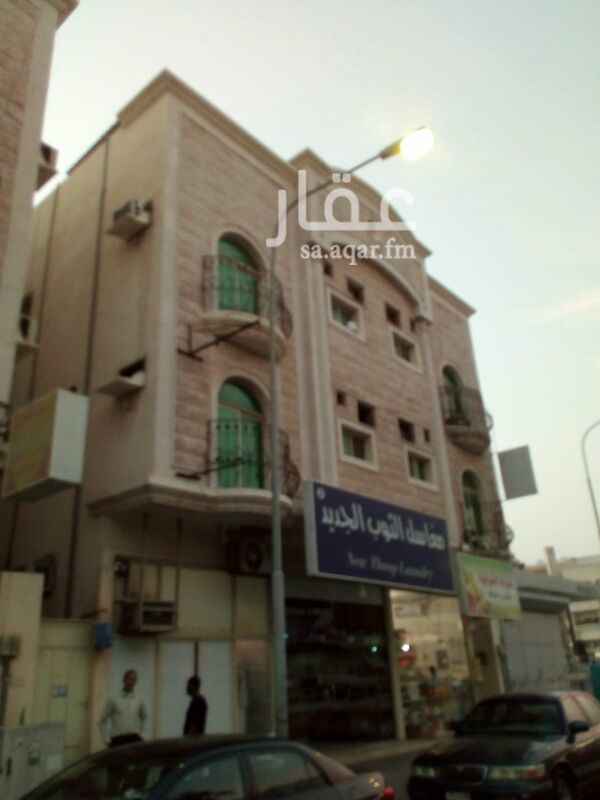 1524042 للبيع عمارة في البايونيه شارع الخير تتكون من ١١شقه وثلاثه محلات
الشقق تتكون من غرفتين وصاله وحمامين ومطبخ
الدخل ١٧٠الف ريال
للاستفسار أكتر
٠٥٠٧٣٨٨٤٦٢