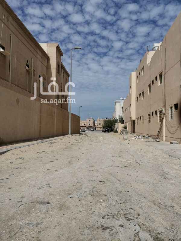 1423343 فرصة للايجار أو الاستثمارات في مدينة الجبيل في موقع مميز على شارعين شارع الملك خالد (شارع 60 متر .) وشارع فرعي
عمارة مكونة من 20 شقة، كل شقة غرفتين وصالة وبوفيه وحمام.( مجموع الغرف 40 غرفة)،
تصلح للعوائل الأجانب أو العزاب أو كسكن للعمال للشركات، يمكن استغلال السطح لعمل قاعة للأكل أو للترفيه
ملاحظه السعر قابل للتفاوض
للتواصل/ 0506207092
