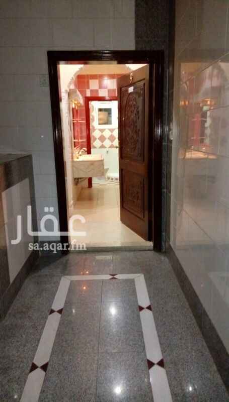 1709960 شقه ثلاثه غرف مع مكيفات صاله مع مكيف ومطبخ مجهز وحمامين الاجره قابله للتفاوض للمفاهمه
0507571216