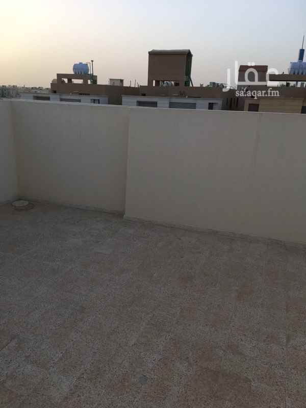 1529244 شقة بالسطح
للايجار السنوي مع امكانيه الدفع 6 اشهر او الدفع الشهري
الشقه عباره عن غرفتين نوم ومجلس وصاله ومطبخ وحمامين بال
مدخل خاص بالشقه
عداد خاص كهرباء + ماء
شارع 20 متسع لموقف السياره
جديده
مقابله لمشارف هيلز
قريبه من المطار
لايوجد مطبخ ولا مكيفات جديده
الايجار بقيمة ٢٠ الف ريال
