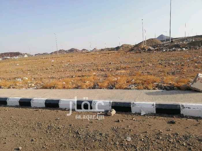 1669590 ارض مساحه 300.ضلاعها 12. 25.الارض مستويه. الموقع مخطط المحيسن. شارع السلام الطالع.
