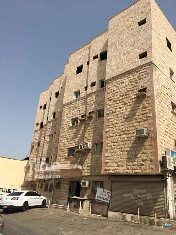 1479505 عمارة الوردة البيضاء بحي بني مالك قريبة من مكتبة جرير .
شقق بمساحات مختلفة وبعدد غرف مختلفة ..
ايجار غرفتين + صالة + 2 حمام + مطبخ فقط ب 1125 ريال شهري
البترجي للعقار
للتواصل
920005242
او عبر الواتساب
0553369592
0507700080