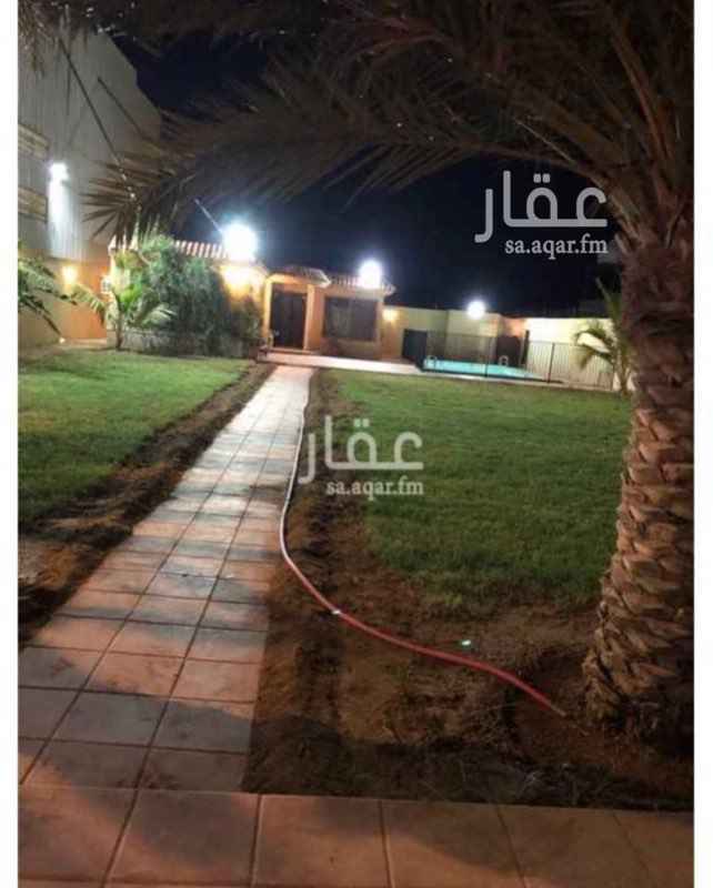 1589695 استراحة نظيفه ممكن تستثمر مسبح كبير ٩*٦مروش خزان ماء كبير مزروعه مجالس نساء على المسبح والحديقه مجلس رجال باطلاله على الشارع
الدفعه سنويه فقط تفاوض بسيط للجاد
