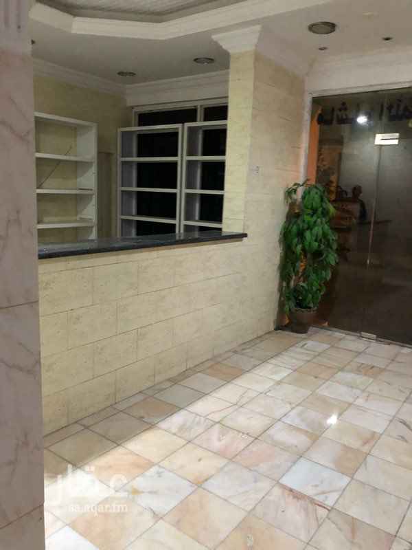 1630493 شقه ليست جديده للعزاب الموظفين والعمال فقط
غرفتين صاله مع مطبخ دورة مياه
شامل الكهرباء والماء
من غير اي رسوم والعقد مجاني
للتواصل واتساب لتزويدك بالموقع ورقم الحارس