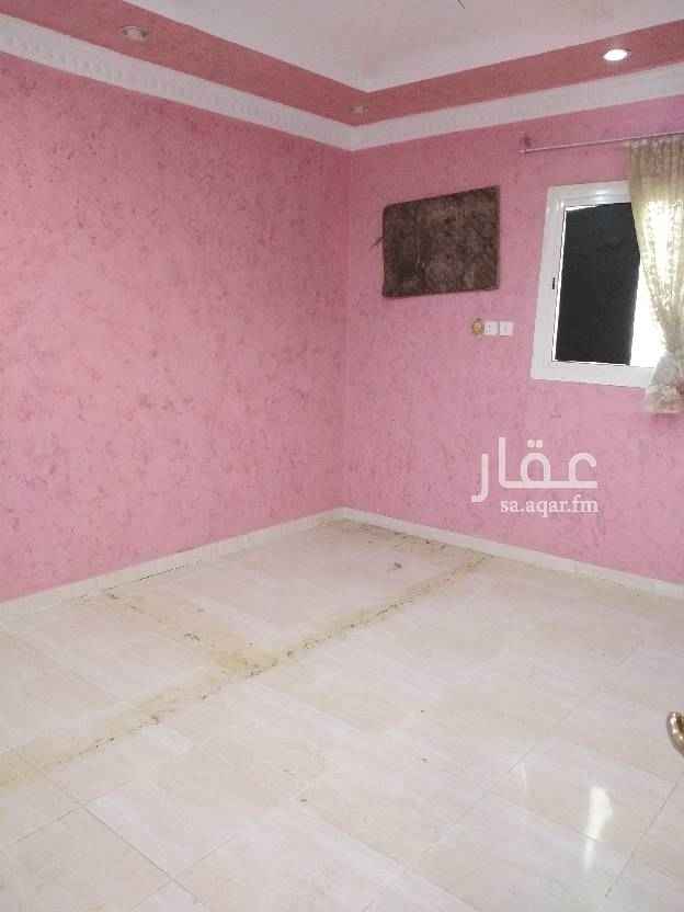 1754405 شقة دور ارضي.
٣ غرف.
٣ دورات مياة.
مدخل واحد.
مطبخ.
دفعتين او ثلاث دفعات.