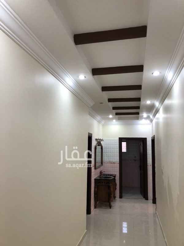 1534744 - مدخل خاص
- يوجد به مطبخ
- جميع الانوار , لد
- يوجد غرفة للحارس
-