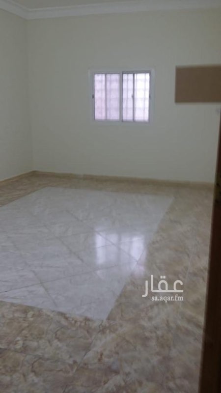 1502996 شقة للأجار في مدينة جده
حي ( الهدى ) الطحلاوي سابقاً
الدور الأرضي
الشقة فيها مدخلين
وتحتوي على 4 غرف واسعة + صالة + 3 دورات مياه + مطبخ
عمر المبنى 6 سنوات
الاجار 15000 ريال على دفعتين
الاجار الشهري
1400 ريال