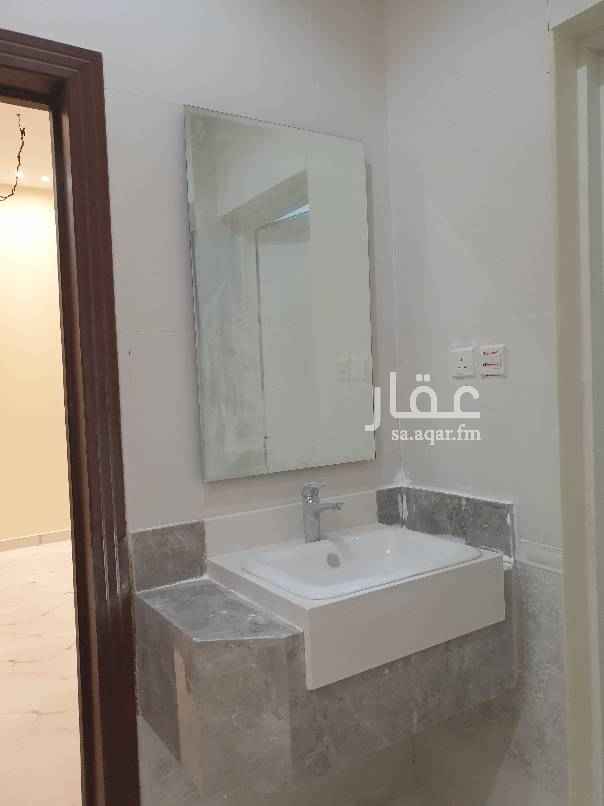 1754712 شقه دورين جديده في عماره مكونه من 3 وحدات سكنيه (ليست في مجمع) بحي لبن تشطيب فاخر الشقه مدخلين مكونه من 6 غرف و صاله و مطبخ و 4 دورات مياه و مخزن و حوش مقسمه كتالي:
الدور الأول :مجلس رجال+ مقلط رجال+مطبخ+ مجلس نساء+ صاله وسيعه+دورتين مياه
الدور الثاني:ثلاث غرف نوم وحده منهم ماستر+ مستودع+غرفة غسيل+حوش(سطح)بالأضاف إلى أن عداد الكهرب مستقل المويه واصله و غاز مركزي تأسيس مكيفات سبلت