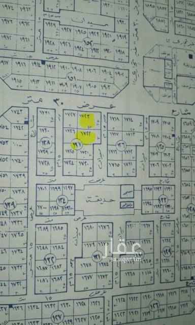 1759931 للبيع أرض حي الصحافة مربع 1سكني مساحة 2925م عليه 2600ريال غير الضريبة
شمالي شرقي
شارع 15...30
الطوال 45.....65