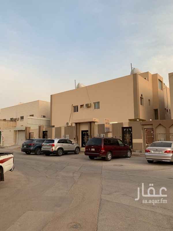 1755243 للايجار شقة بحي الملز
اربع غرف وصالة
ومطبخ راكب
مكيفات راكبه
وثلاث دورات مياه
وحوش ومخزن صغير
ومدخل خاص دور ارضي
للتواصل مع الرقم ٠٥٠٧٨٧٨٧٠٥ ابونايف