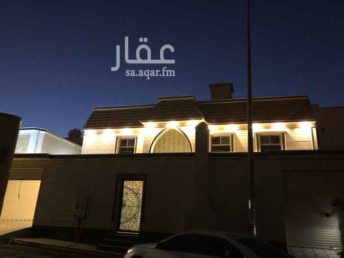 1478810 للبيع دور ثاني مع الملحق مدخلة مستقل ع مساحة ارض ٦٠٠ متر
مدخل سيارة
مكون من ٧ غرف و٦ دورات مياة وصالة ومطبخ ومستودع وغرفة غسيل
ومشب نار في الملحق ودورة مياة
مع السطح ع شارع ٢٠
مؤثث مكان للمصعد
خزان خاص ٣٢ طن
عداد مستقل