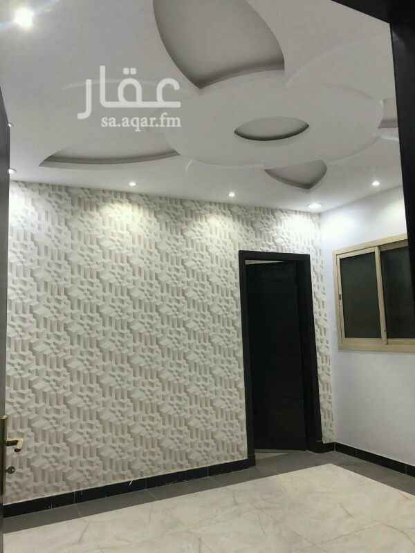 1464300 شقه جديده خلف نادي نصر عند مدارس معاذبن جبل كهرب مستقل