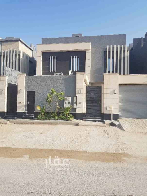 1575407 شقة للعوائل بمخطط المهرة بطريق ابوبكر //مدخليين وعداد كهرب مستقل تتكون من غرفتين نوم ٤×٤ وصالة ومجلس ومطبخ راكب...