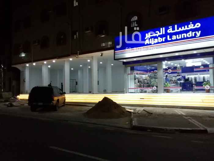 1296334 محلات للإيجار طريق الملك خالد الشارع العام بجوار مغسلة الجبر وشركة سلامتك سعر الفتحه 45 الف اول ثلاث شهور مجاً الموقع قبل حديقة الملك عبدالله