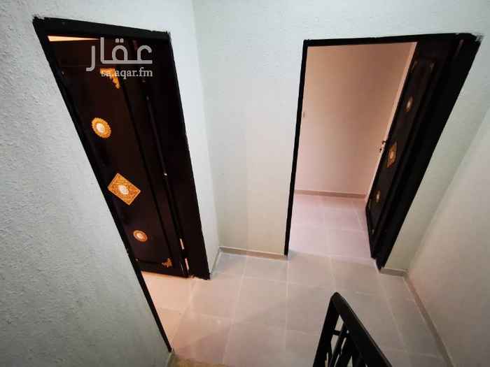 1696111 شقة مكونة ٣ غرف وصالة ودورتين مياه حي اليرموك قريب من المسجد والشارع والخدمات والمدارس قريب من طريق الدمام
عداد كهرباء مستقل مدخل جانبي مستقل الشقة لها مدخلين
دفعات الإيجار
دفعتين كل ٦ أشهر
التعاقد إلكتروني