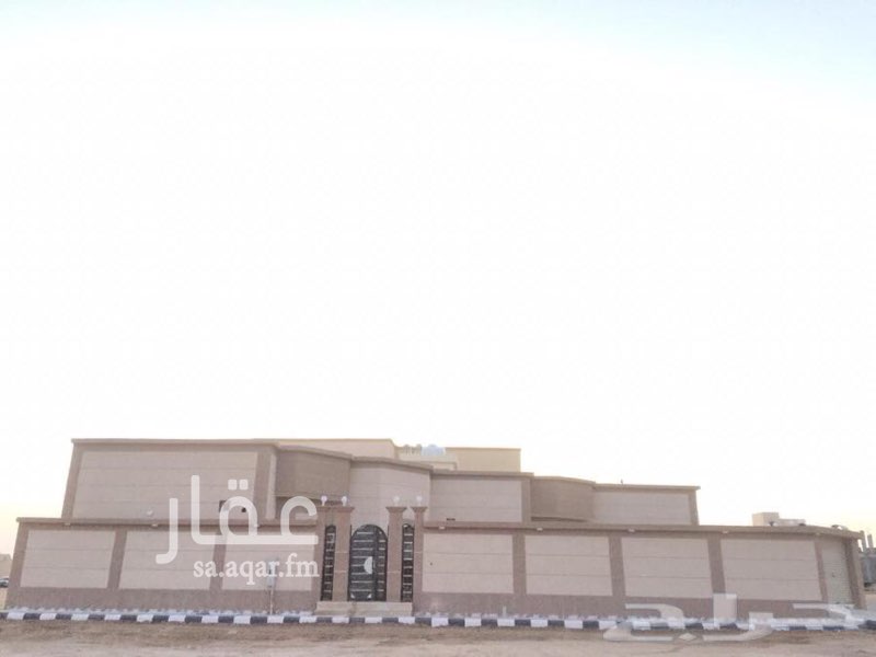 1560208 للبيع دور ارضي جديد بحفرالباطن
حي الفيحاء
((البيت حر ويقبل جميع البنوك الصندوق العقاري))
*مساحه600م
*مسطح 320م
*راس على شارعين
*جنوب شارع 20متر
*غرب مواقف 30متر
يتكون من:-
*ثلاث غرف وحده منهم غرفة ماستر
*صاله
*مطبخ
*مجلس نساء 5x5
*مجلس رجال 5x8
*مقلط
*ثلاث دوراة مياه اجلكم الله
*واجهه كسر رخام
*يوجد اشراف هندسي وضمانات على السباكه والكهرباء
وشهايد هندسيه على الاعمده والصبه والميده
السعر 550الف