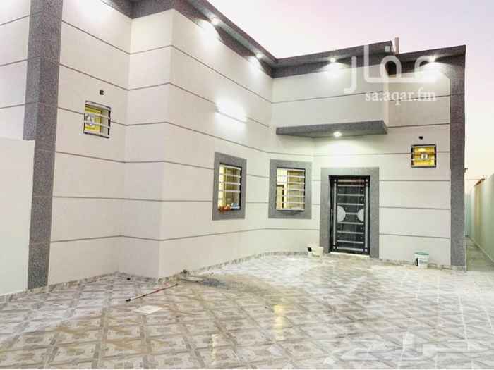1623967 للبيع بيت دور ارضي جديد بحي المحمديه
بحفرالباطن
مساحه الارض 500 متر
مسطح البناء 320 متر
شارع 15 متر جنوب
مكون من :
مجلس رجال
مقلط رجال
مجلس نساء
صاله
صاله سداسيه
مطبخ
3 غرف نوم وحده منهم ماستر
3 دورات مياه
حوش بمدخل سياره
واجهه كسر رخام
سباكه نبروا الاصلي
الكهرباء كابلات الرياض
مغاسل رخام
ديكورات جبسم بورد
الابواب الخشب سنديان 9 ملي
الابواب الحديد قص ليزر
حر ويقبل الصندوق العقاري وجميع البنوك
السوم 620 الف