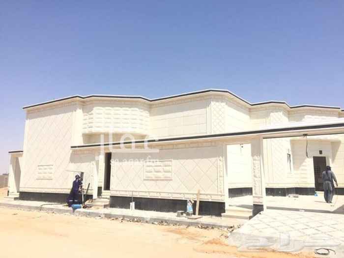 1669603 للبيع دور ارضي جديد بحي الفيحاء
بحفرالباطن
خلف محطة التاج الي على طريق الكويت
المساحه 400 م
المسطح 320 م
شارع 15 جنوب
مكون البيت من
*3غرف نوم
*مجلس رجال
*مقلط
*مجلس نساء
*مطبخ
*صاله
*3دوراة مياه
*مدخل سياره
*واجهه حجر
*يوجد اشراف هندسي
*حر ويقبل الصندوق العقاري
وجميع البنوك
السعر 500