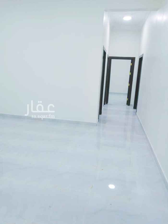 1460051 شقق في عمارة سكنية جديدة في حي قرطبة الشقق تشطيب سوبر لوكس الشقق عبارة عن غرفة وصاله ومطبخ و حمام قريبه جدا من شارع خالد بن الوليد الدفع سنوي أو نصف سنوي لايوجد شهري (سعر خاص عند دفع الإيجار سنة كاملة)
