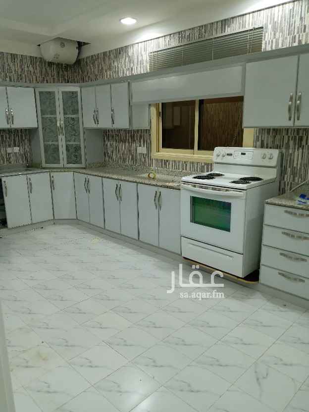 حراج العقار شقة للايجار في حي العارض في الرياض