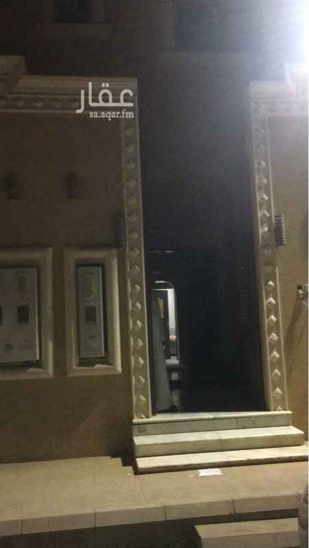 1658984 دور ارضي ٣ شقق
