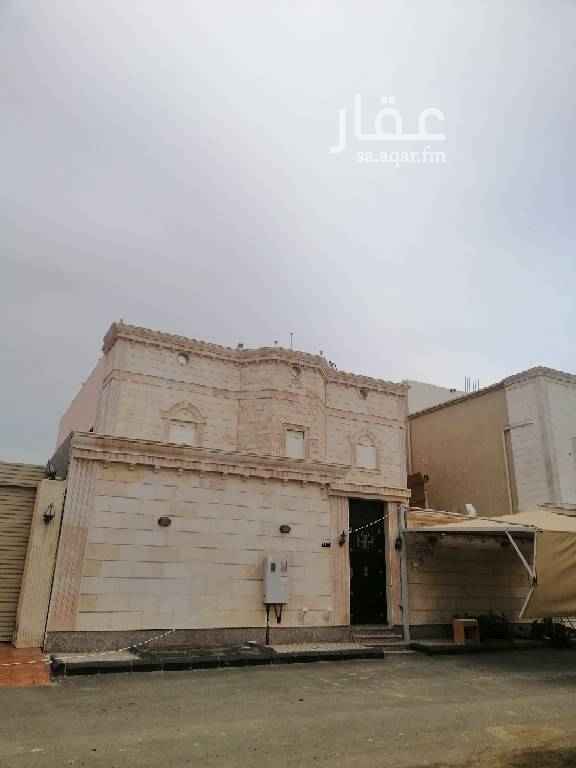 1467989 للبيع فيلا دورين شبه جديده عمره ٤سنوات في الجمجوم
حي الصوارى مساحه 475م شارع16غربي تفتح على حديقه وقريبه من مسجد تفاصيل الفيلا الدور الأرضي مجلس رجال مع دورة مياه مجلس نساء مفتوح على الصالة مطبخ دورة مياه ديونيه خارجيه بدورة مياه وحوش واسع الدور الاول 5غرف نوم 3دورة مياه
السعر مليون 450 ألف