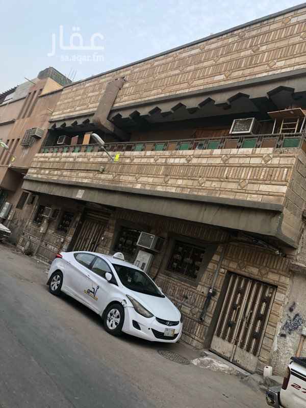 1648030 للبيع / عمارة دورين بحالة جيدة
مؤجرة الدخل السنوي / 36 الف
المساحة / 217م
العمر / تقريبن 30 سنة
السوم / 300 الف ( لايوجد حد )