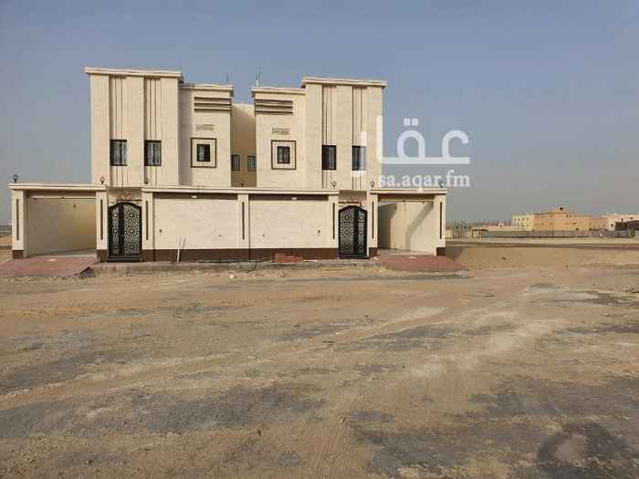 1554616 للبيع دبلكس بضاحية الملك فهد الدمام الحي الثامن الرابع عشر حي خالي من المستنقعات حي ممتاز
الدبلكس شارع ونافذ وبرحه يعني عندك جار واحد فقط البرحه ممكن تستقلها موقف سيارات
يتكون الدور الارضي من حوش وبايكه مجلس رجال و مقلط وصاله ومجلس نساء ومطبخ
الدور الاول 4غرف نوم وصاله منهم اثنين ماستر واثنين بدورة مياه
الملحق غرفتين نوم بدورة مياه ومغسلة ملابس وسطح
السعر770
كما يوجد لدنيا دبلكس اخر بالحي السابع عليه 800
كما يوجد لدينا دبلكسات بدون ملاحق سعرها760