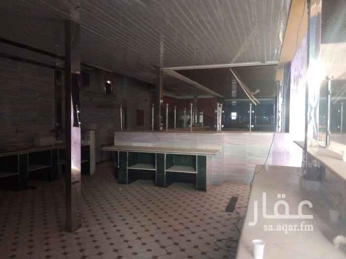 1363171 للايجار محل علي طريق عثمان بن عفان رضي في حي الفلاح مساحه المحل ٥٥٠ متر للايجار متر 700ريال