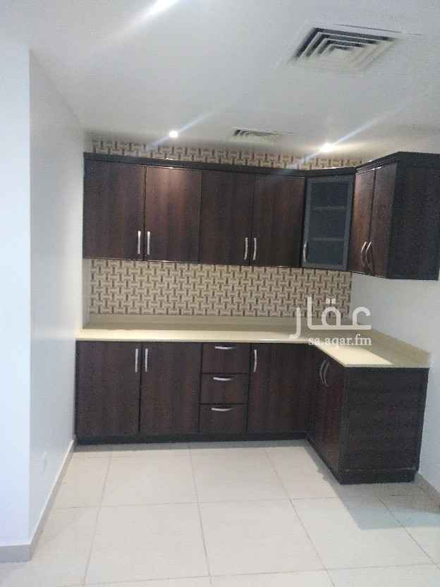 فيلا للايجار في حي اشبيليا في الخبر