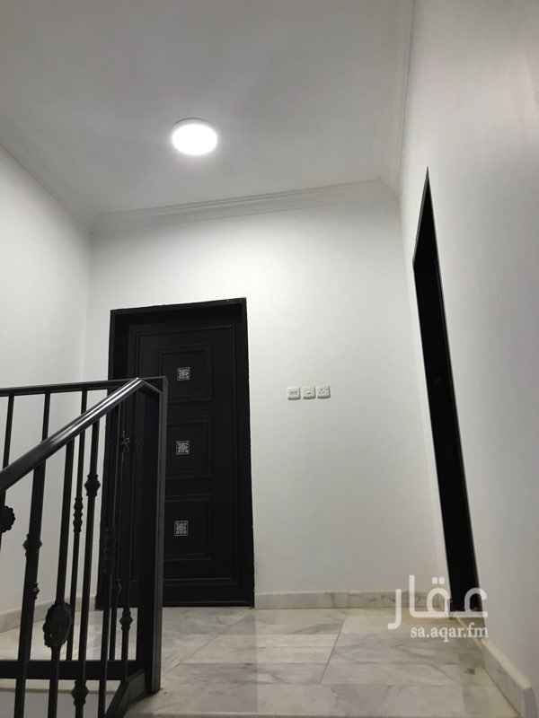 1752727 المواصفات للشقه الواقعه بحي المهديه مقابل شركه الكهرباء:-
غرفتين +صاله كبيره +دورتين مياه + مطبخ كبير ومستودع + سطح خاص
الخدمات :
دور خاص + عداد كهرباء مستقل + خاصيه فتح الباب من الشقه لباب الشارع + يوجد بالمنزل كاميرات.
المبلغ سنويا 13000 الف ريال
المطلوب :
عريس او عايله صغيره .
التواصل عن طريق الواتس فقط لعدم تواجدي بالموقع