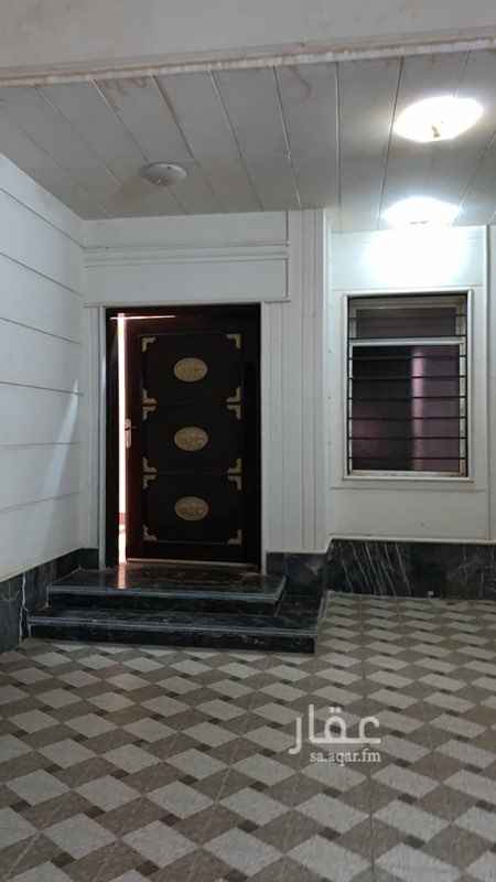 1691307 مدخل سياره + مشب + مسبح + مجلس رجال + مقلط + صاله + غرفة كبار سن مع دورة مياه + ٢ غرفه ماستر + غرفه اطفال + غرفه خادمه + غرفه غسيل ...