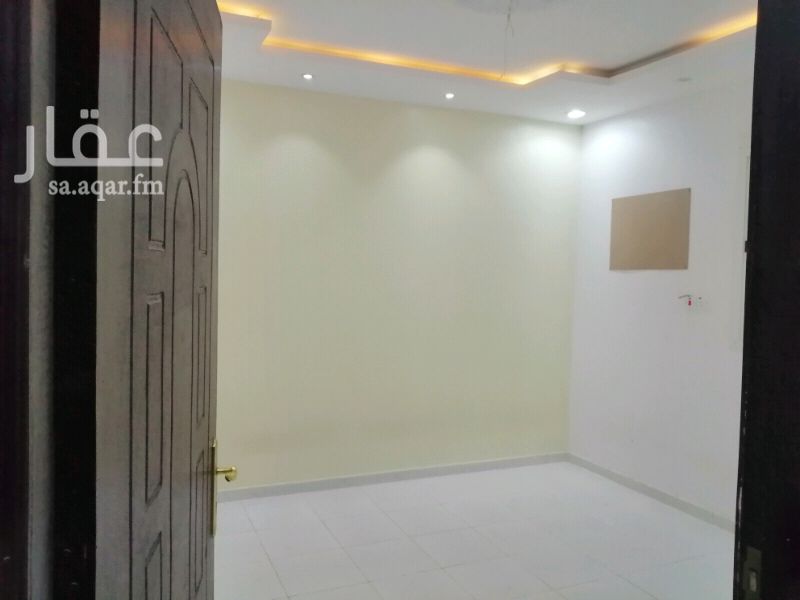 1502890 ٤غرف وصاله للايجار
التفصيل
مجلس ومقلط وصاله ومطبخ وغرفتين نوم
للتواصل
0508807197
