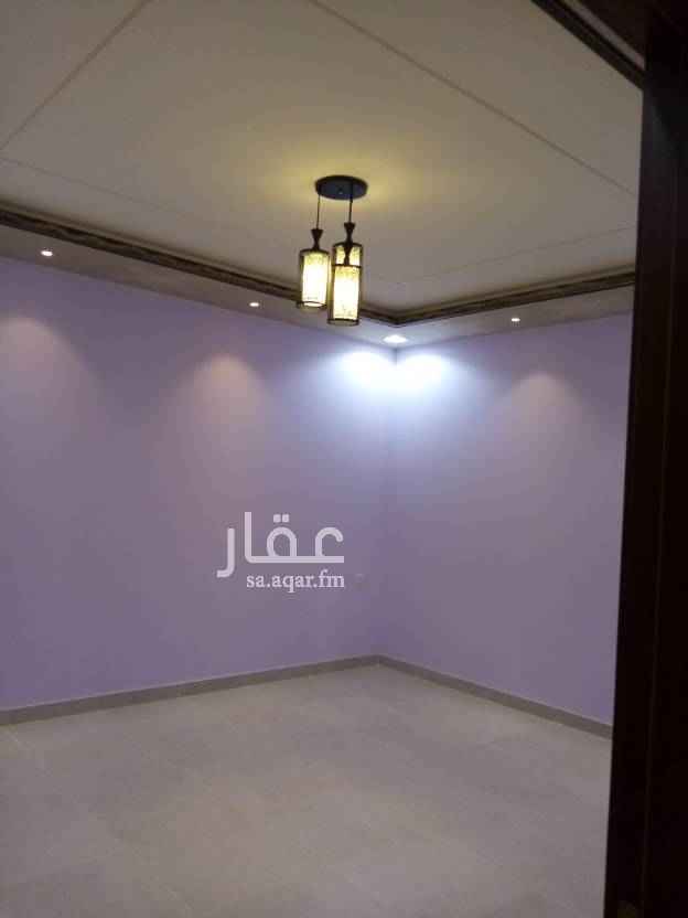 1686881 للبيع فيلا مساحة١٠٢٠ متر درج صاله مع شقتين
حي النرجس الكيلو السادس الغربي زاويه جنوبيه غربيه
شارع ٢٠ جنوبى و١٥ غربى
الفيلا تتكون من
الدور الارضي استقبال بالكامل يتكون من
ملحق خارجي ومجلس رجال ومقلط وصاله
ومجلس نساء ومدخل خاص بالنساء ومسبح
ومصعد وغرفه خادمه وغسيل وغرفة سائق
الدور الاول علوي يتكون من
٢ صاله +بوفية و٤ غرف نوم
منهم غرفه رئيسة بها جاكوزي
السطح غرفتين نوم
الشقق كل شقة
غرفتين نوم ومجلس وصاله
الحد ٦ مليون
مباشر من المالك