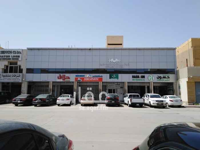 1562769 عمارةتجار ية 100/100 المساحة 625 م2
الدور الارضي مكون من. 5 معارض مؤجر منها 4 ايجار الواحد. 25000 مساحة المعرض 4في9 خلف المعارض مكاتب ؟ 2 او 2 بقية مساحة الدور.
الدور الاؤل 3 مكاتب مساحة الدور 625 م.
الدور الثاني. نصف الدور الاول جزوه صالة لم تقسم ولم تستخدم. كل وحدة لها عداد كهرباء مستقل فيه خزان ارضيء وعلوء ودينمؤ