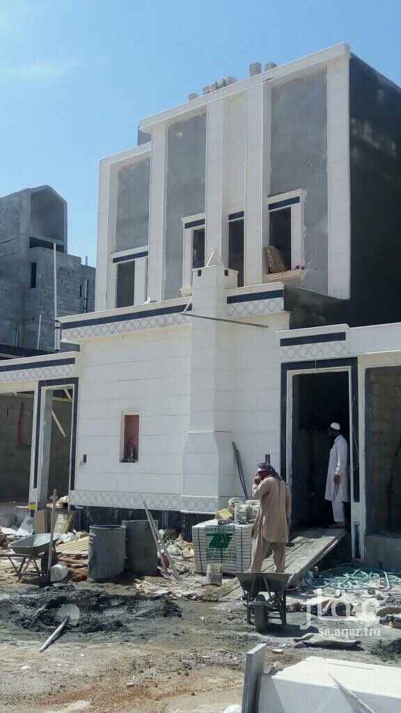 1751413 للبيع والاستثمار بحى الرمال شرق الرياض
فيلا درج داخلي وشقه
مساحه 240متر
واجهه شرقيه شارع 25متر
الفيلا على أعلى مستوى من التشطيبات
موقع الفيلا متميز جدا جدا
جميع الضمانات على الفيلا
عروض خاصه للعساكر الصادر لهم موافقة الصندوق العقاري
مد مدة التمويل لعمر 70سنه
يوجد لدينا فريق عمل متكامل في خدمتك ومساعدتك ف اختيار بيت العمر
السعر 950000ريال
بادر بالاتصال
للاستفسار بخصوص الفيلا
جوال 0509030445
واتساب 0509030445