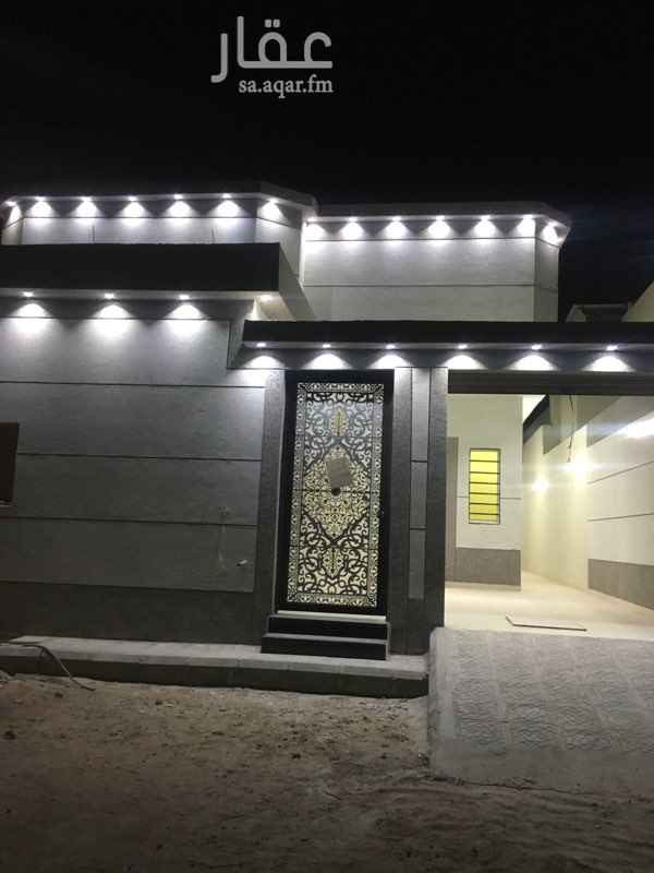 1747650 فيلادور ارضي موسس لها ٣ شقق بح البيان تصميم مودرن