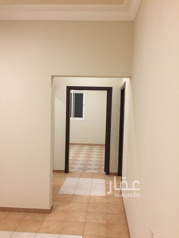 1645989 شقه عوائل دور اول علوي
تتكون من 3 غرف وصاله و 2 دوره مياه ومطبخ راكب
الشقه بحاله جيده جدا
شارع الشيخ ناصر بن سرحان...حي الحمراء الشرقيه
