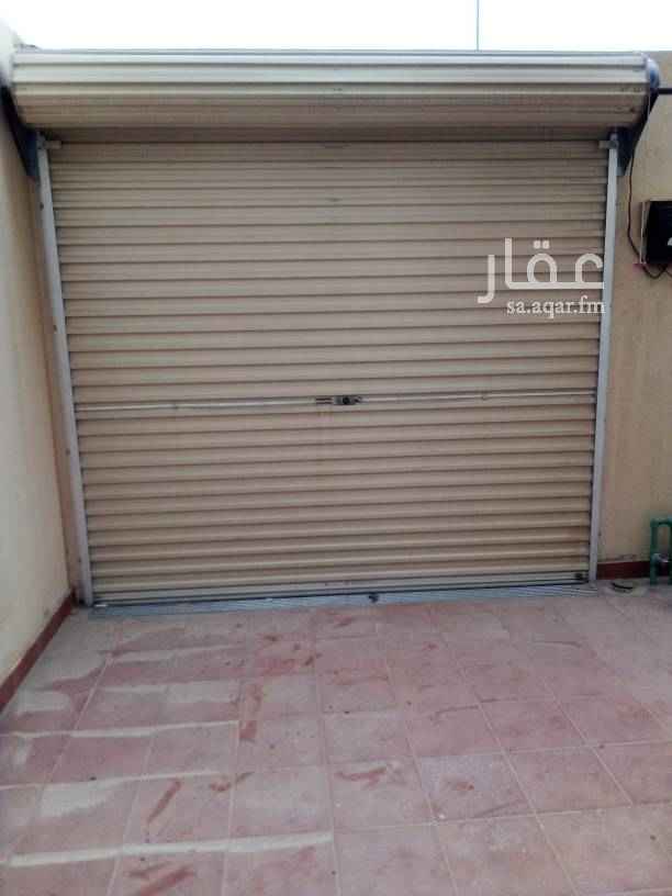 1412130 دوره للايجار
الوادي مكون من ٢غرف نوم ومجلس وصالة
مطبخ راكب و مكيفات سبليت راكب
مدخل سياره وحش كبير سعر للايجار ٤٥الف
