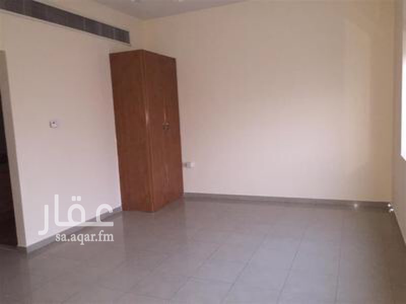 1656760 يوجد لدينا شقه مكونة من ٢ غرفة صالة + مطبخ + ٢ حمام
عداد مستقل
السعر ١٠ الاف قسط
١٤ الف قسطين
رقم الجوال / 0545756419